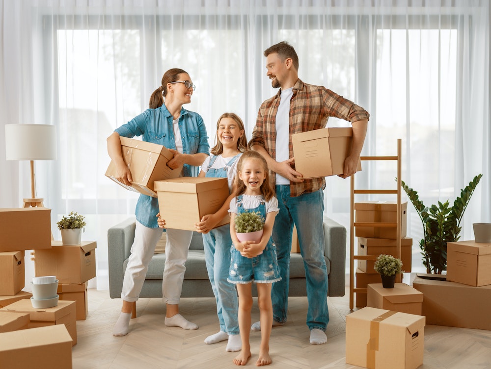 Les avantages de faire appel à un service de déménagement spécialisé dans les maisons pour une vente réussie
